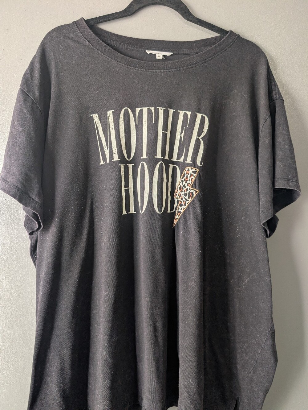 Maurices Mother Hood Graphic Tee Womens 3X Leopard Lightning Bolt Mom Shirt